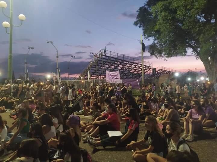 #8M: movilización en Gualeguaychú/ Redes sociales.