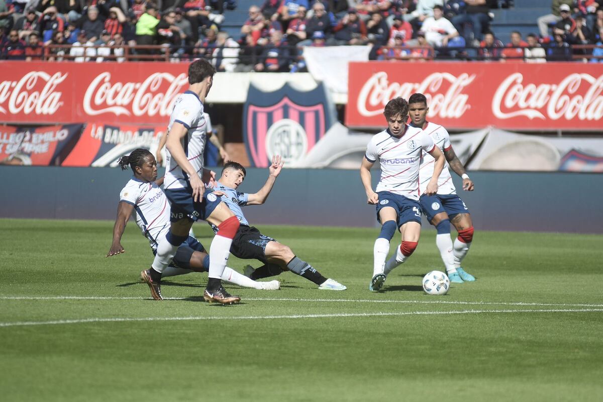 El polémico penal que terminó en el 1 a 0 de San Lorenzo sobre Belgrano