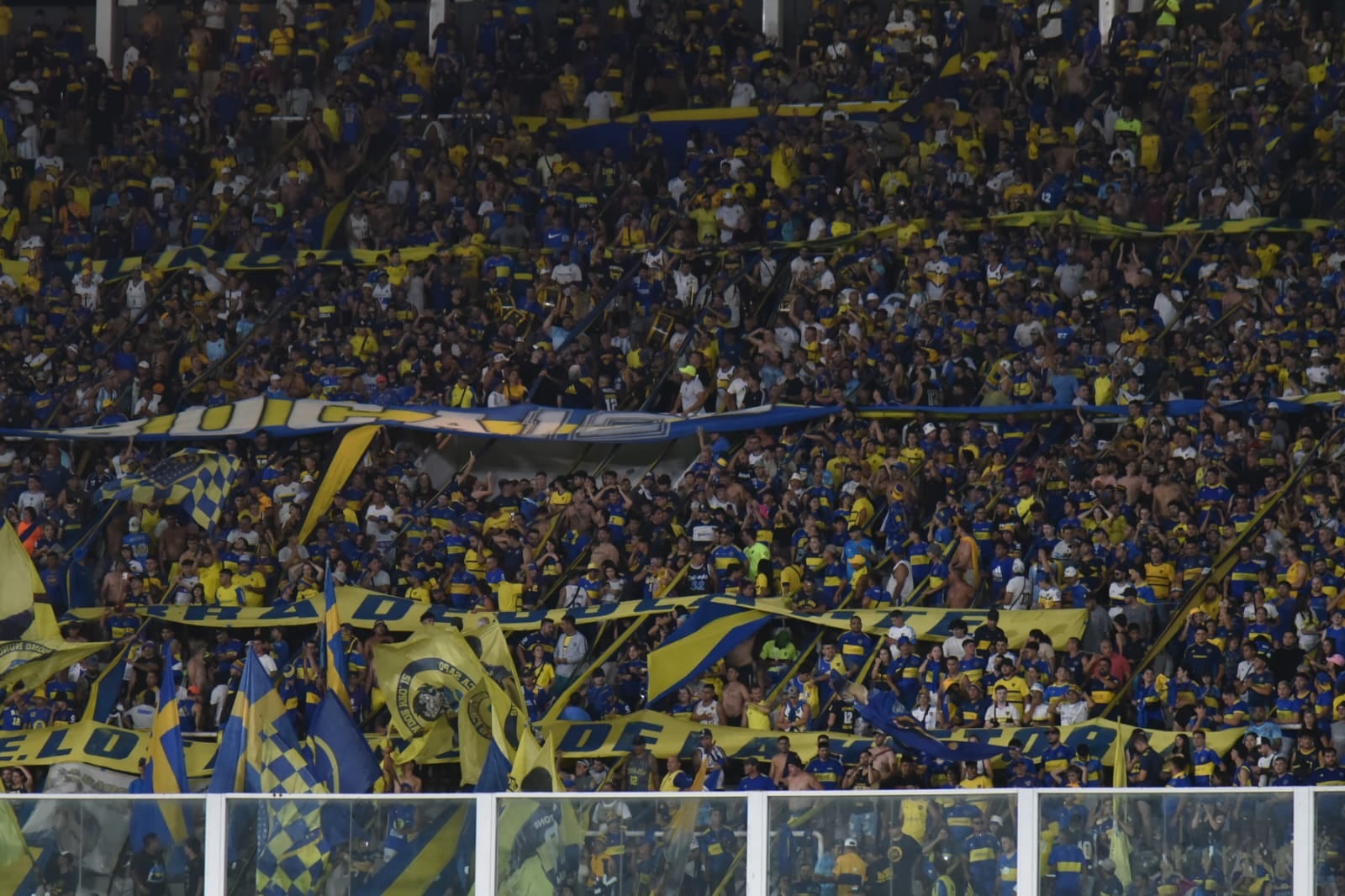 Amistoso Talleres Vs Boca Juniors en el Mario Alberto Kempes. (Facundo Luque / La Voz)