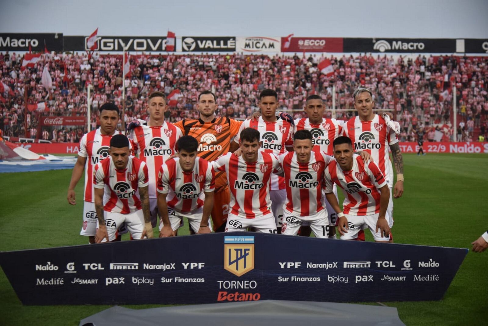 Instituto recibió a Barracas Central por la Liga Profesional en el Monumental de Alta Córdoba. (Facundo Luque / La Voz)