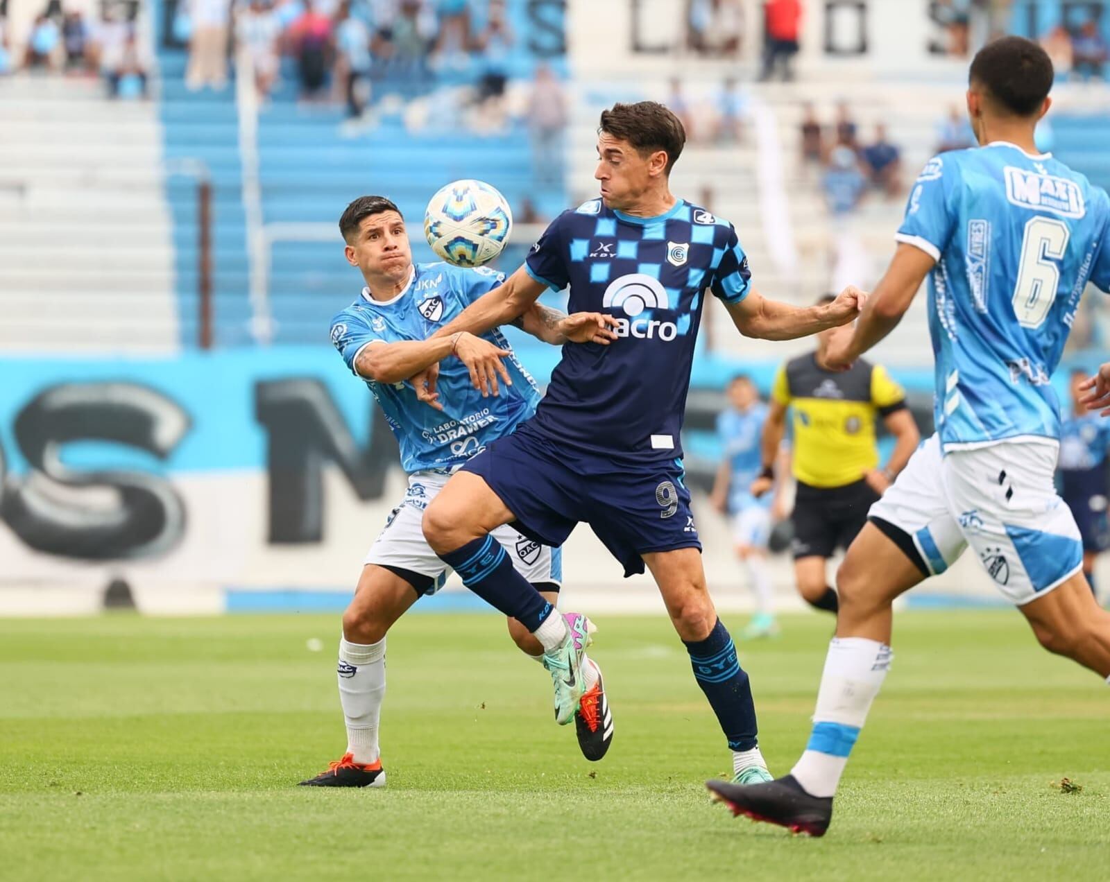 No fue efectivo y sufrió en defensa: Gimnasia y Esgrima de Jujuy tuvo una mala tarde y cayó frente a Quilmes en el estadio "23 de Agosto".