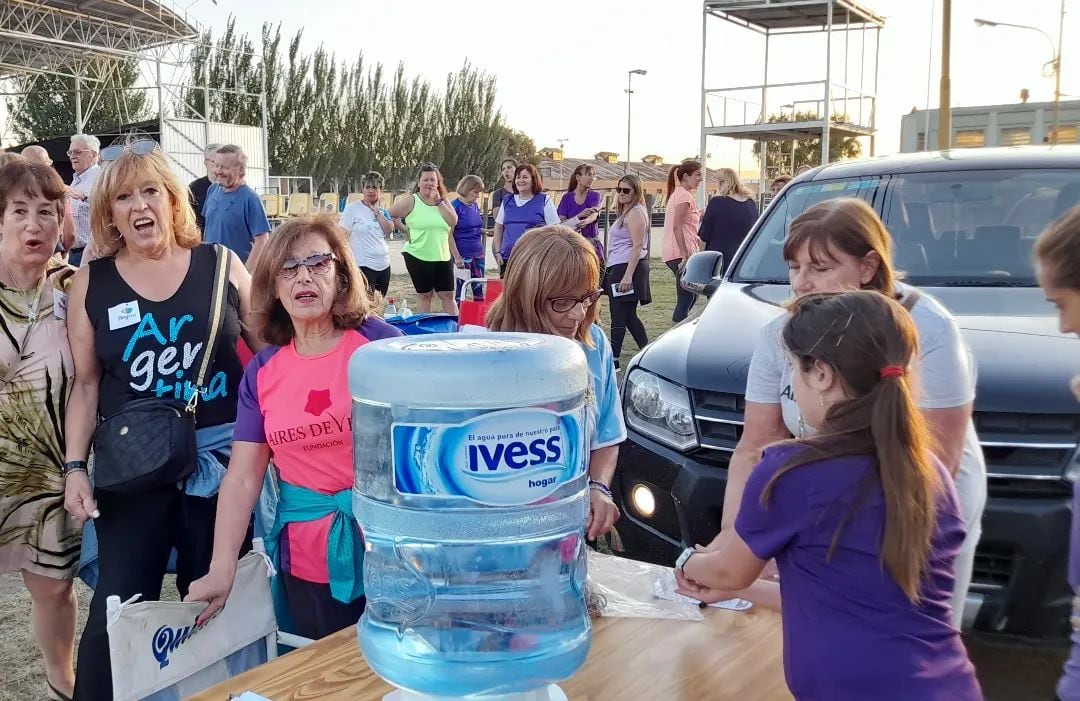 Tres Arroyos: Se realizó la Caminata Solidaria de las Mujeres Coop