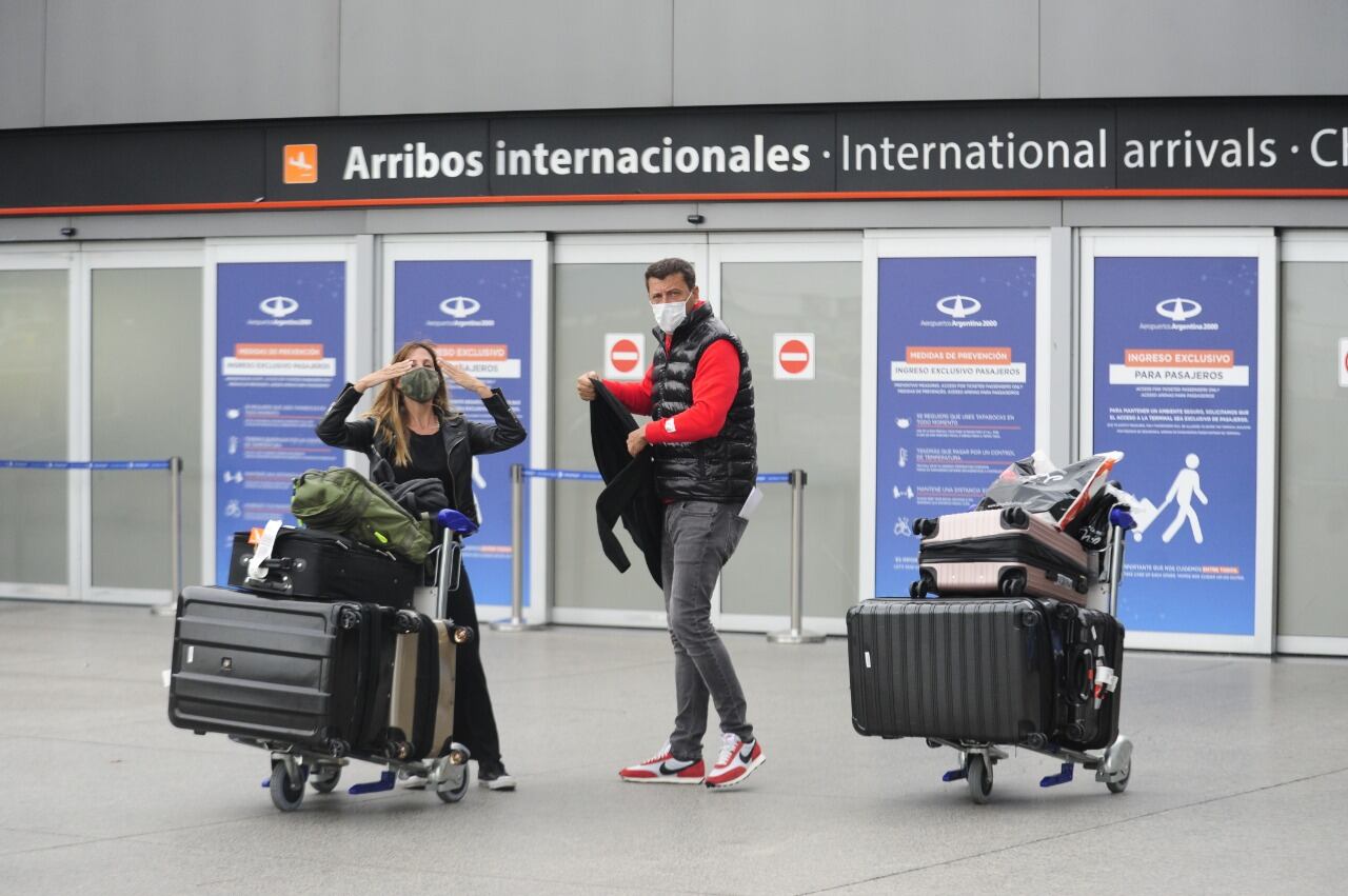 El Gobierno nacional dispuso el ingreso de 2.300 pasajeros diarios desde el 1  al 3 de octubre. Y del 4 y al 10 habrá 21.000 ingresos semanales.