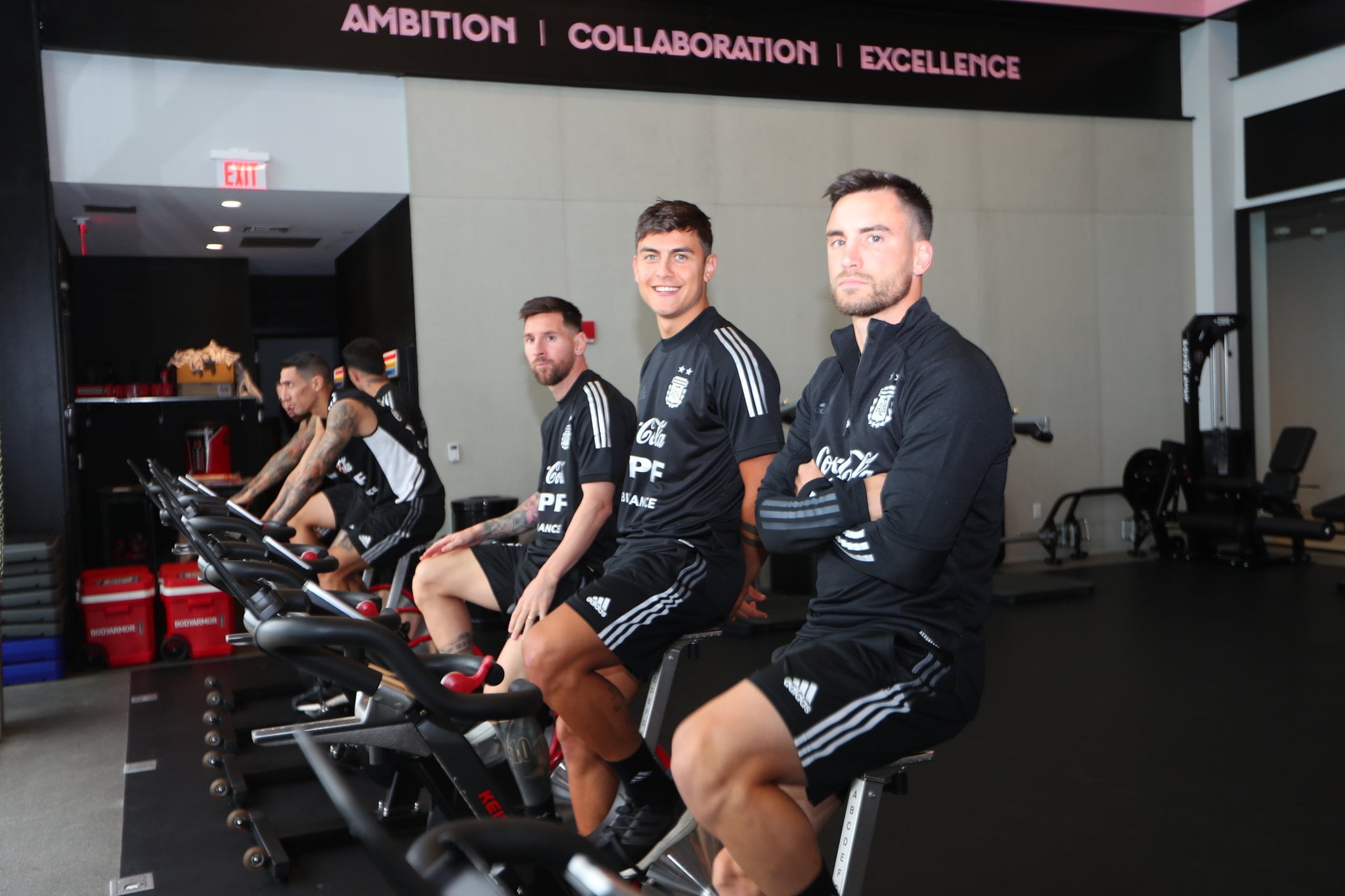 Lionel Messi se sumó a los entrenamientos con la Selección Argentina.