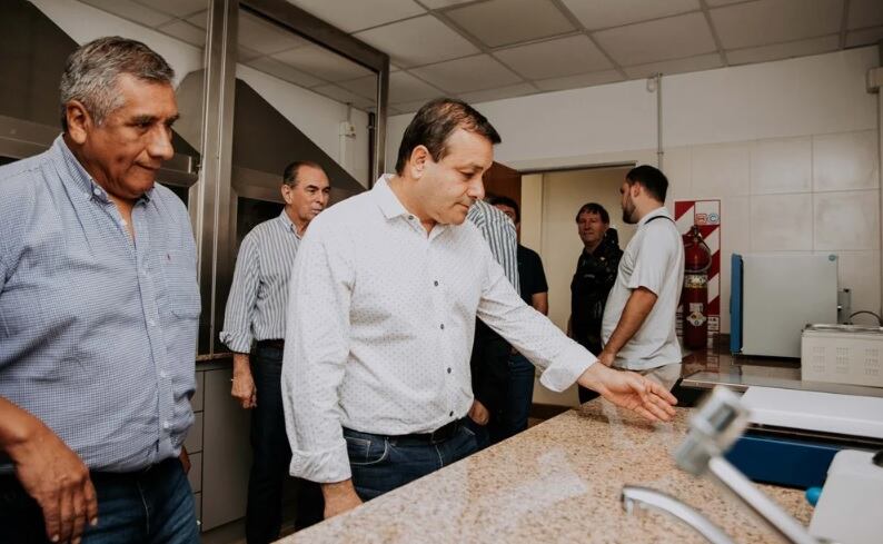 Quedó inaugurado el Laboratorio de Control de Calidad de Aguas y Efluentes.