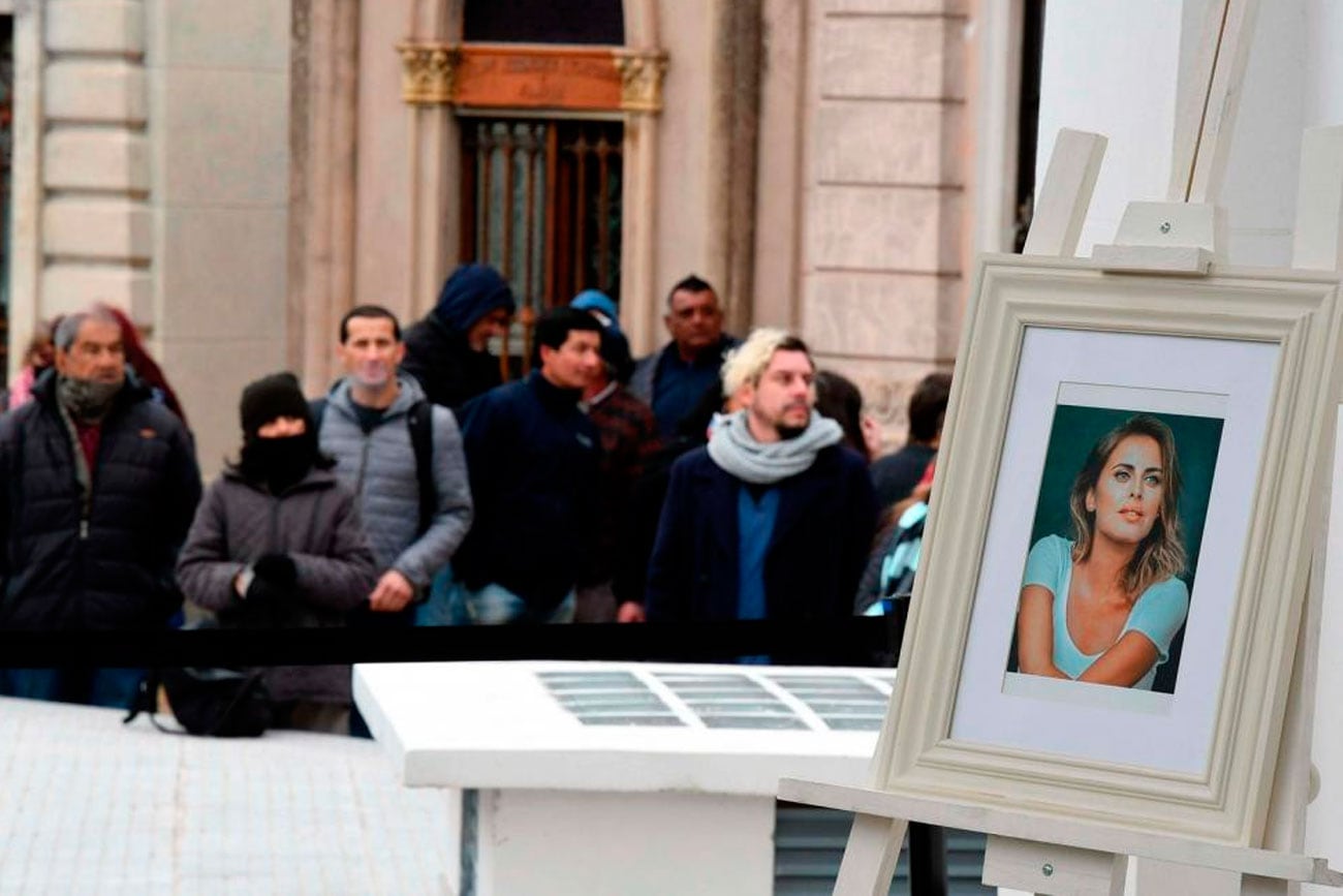 El último adiós a Silvina Luna en La Chacarita (Télam).