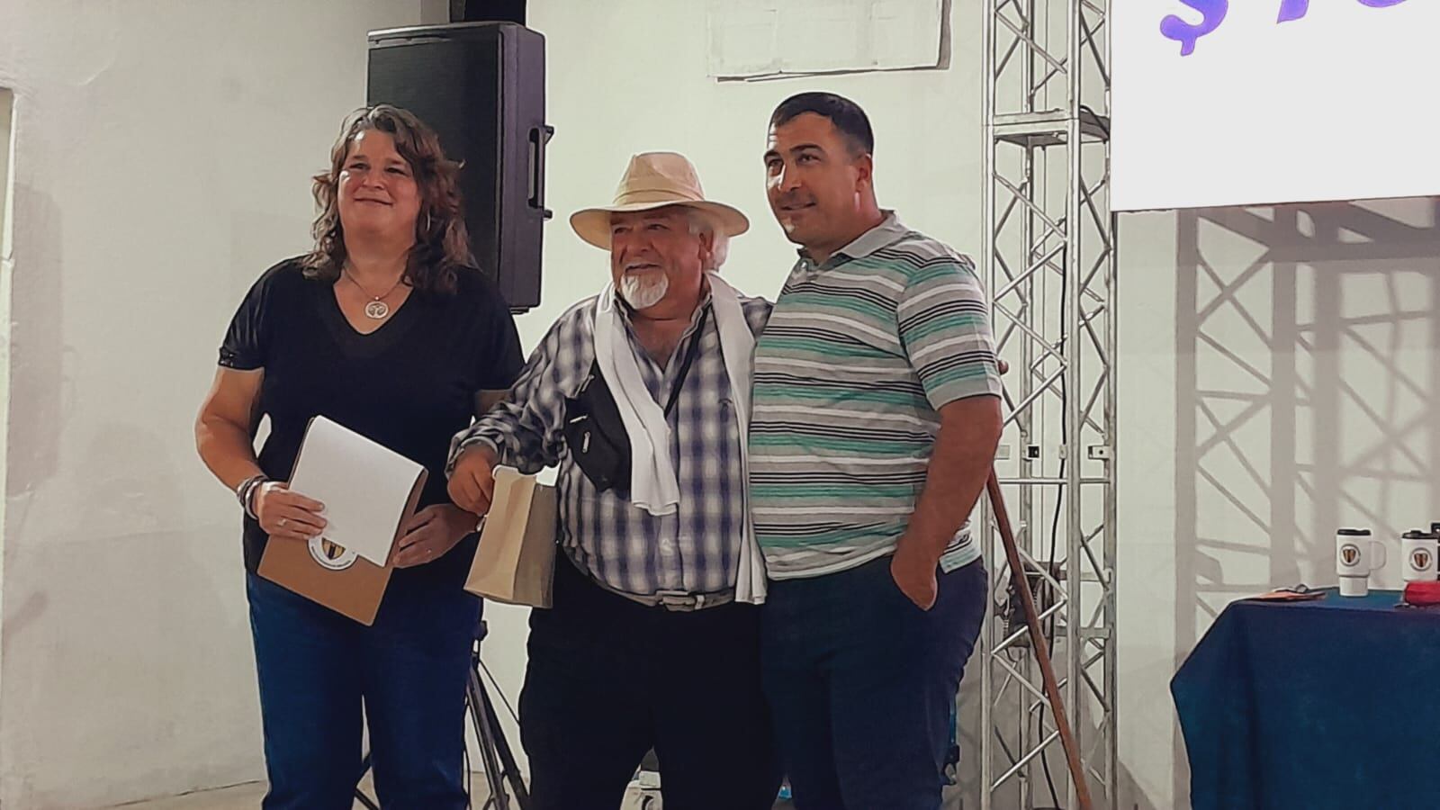 El Club Recreativo Echegoyen presentó las 6 horas de la Corvina de Mayor Peso