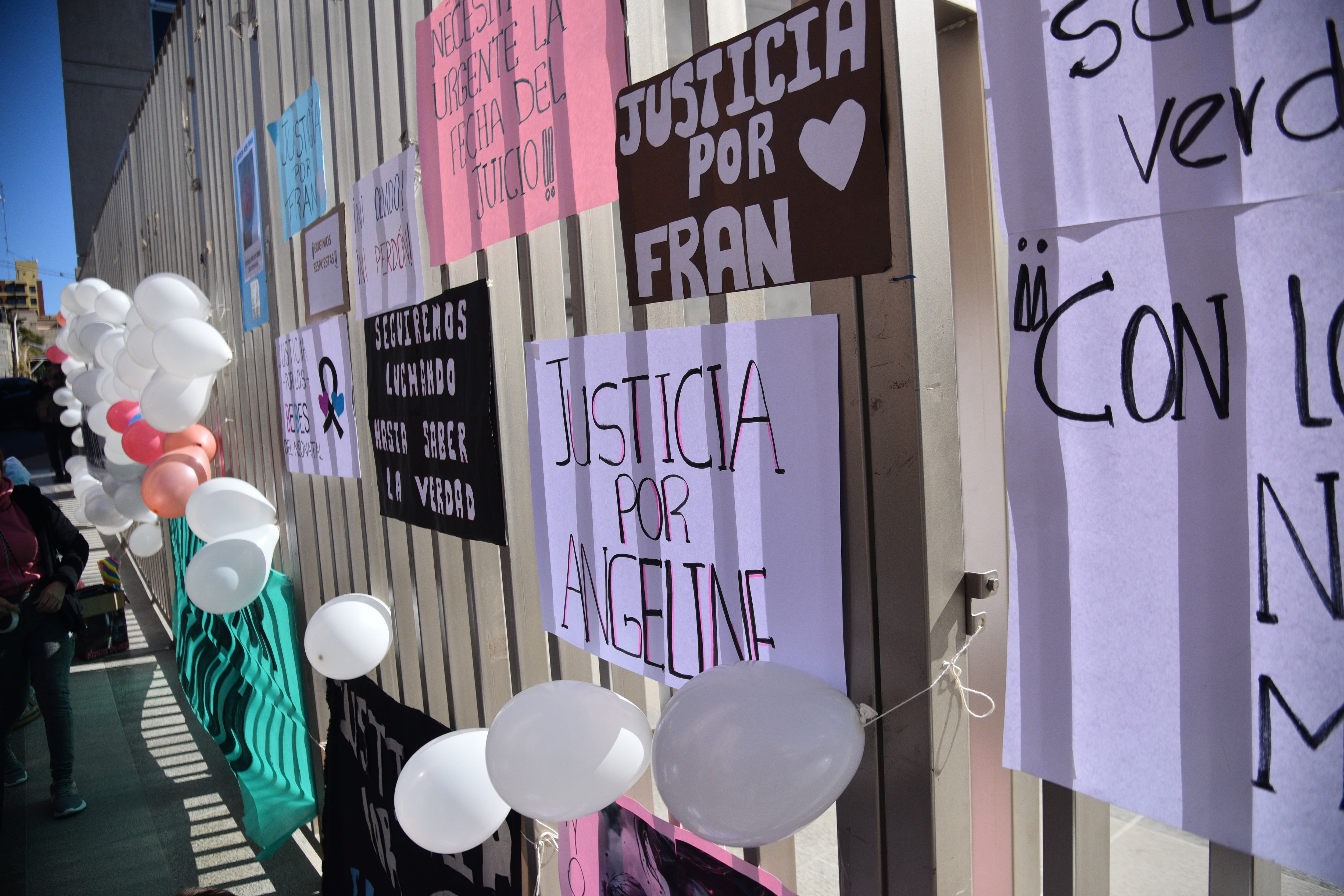 A dos años de las muertes en el Hospital Neonatal de Córdoba, las familias piden justicia.