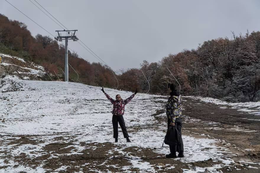 Bariloche se viste de blanco: las primeras nevadas del año ya llegaron