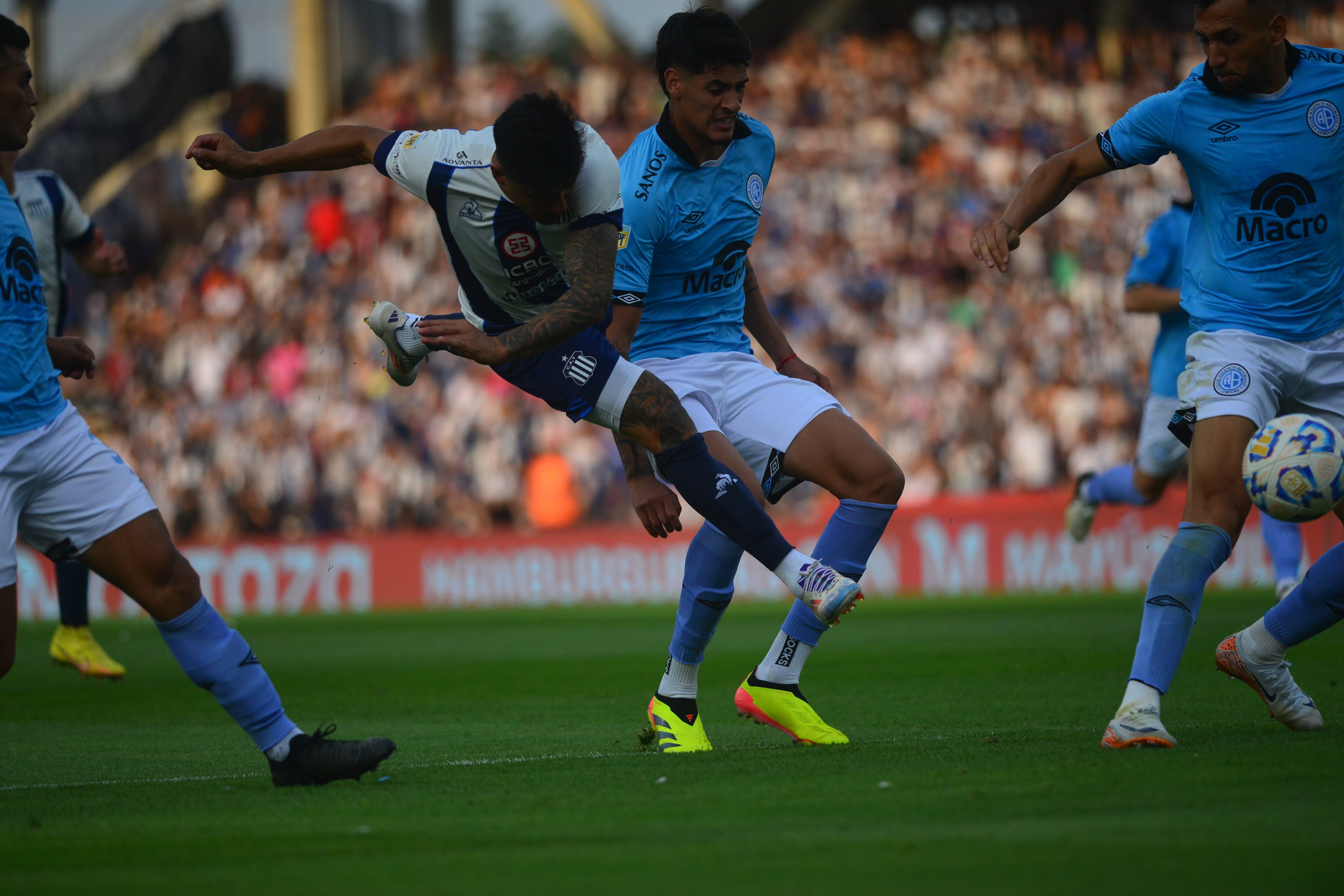 Super Clásico de Córdoba Talleres vs Belgrano en el Kempes