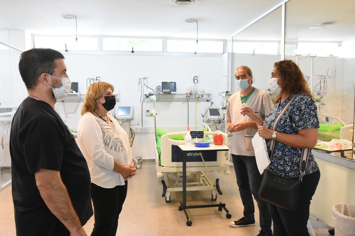 La Ministra de Salud recorrió la terapia intensiva pediátrica: “me sorprendí gratamente”