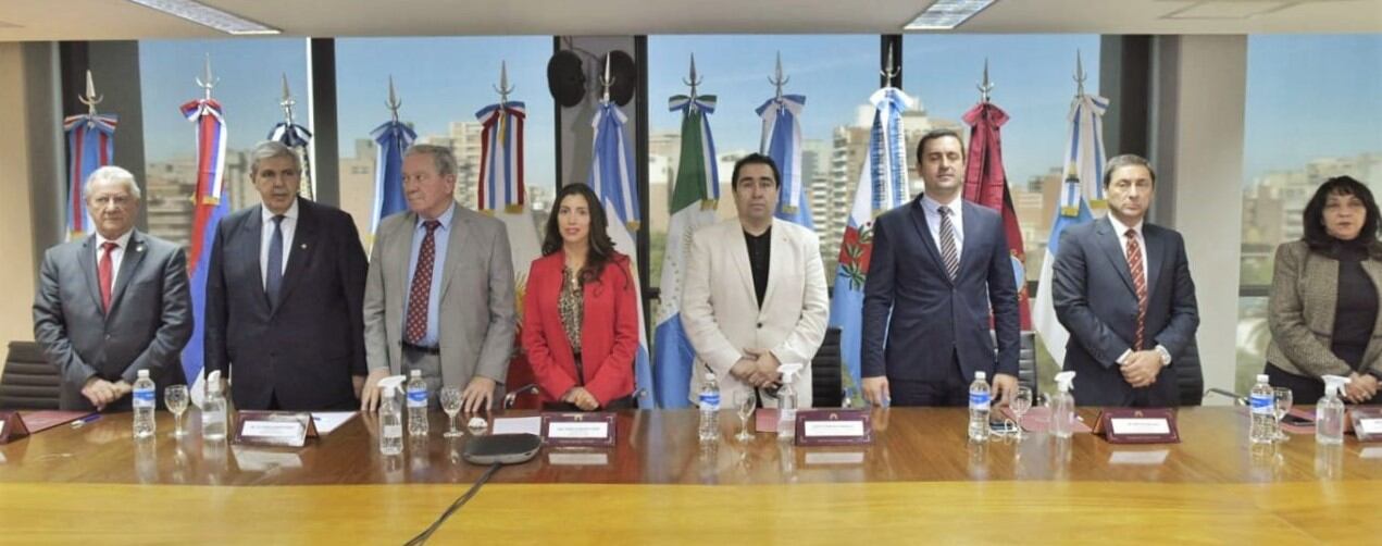 Al término de la reunión de los vicegobernadores que integran la Mesa Ejecutiva se confirmó que el próximo encuentro del Parlamento del Norte Grande será en San Salvador de Jujuy los días 11 y 12 de agosto.