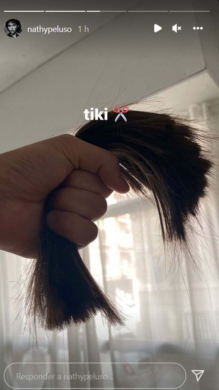 Nathy Peluso se cortó el pelo