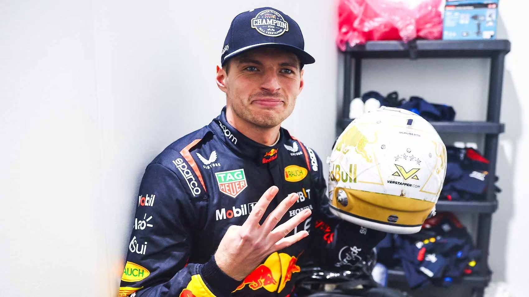 Max Verstappen festejando su cuarto título mundial