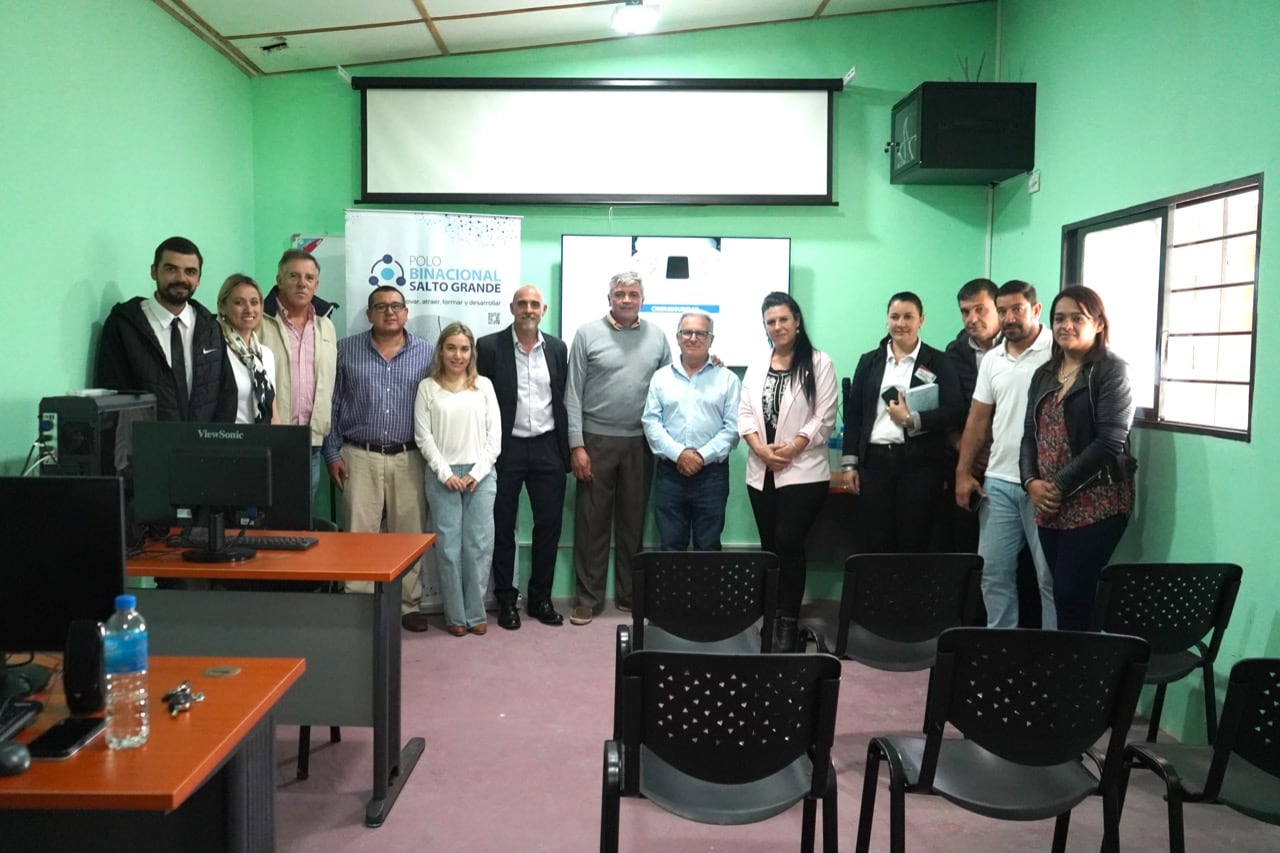 Salto Grande inauguró un nuevo punto digital en San Jaime de la Frontera