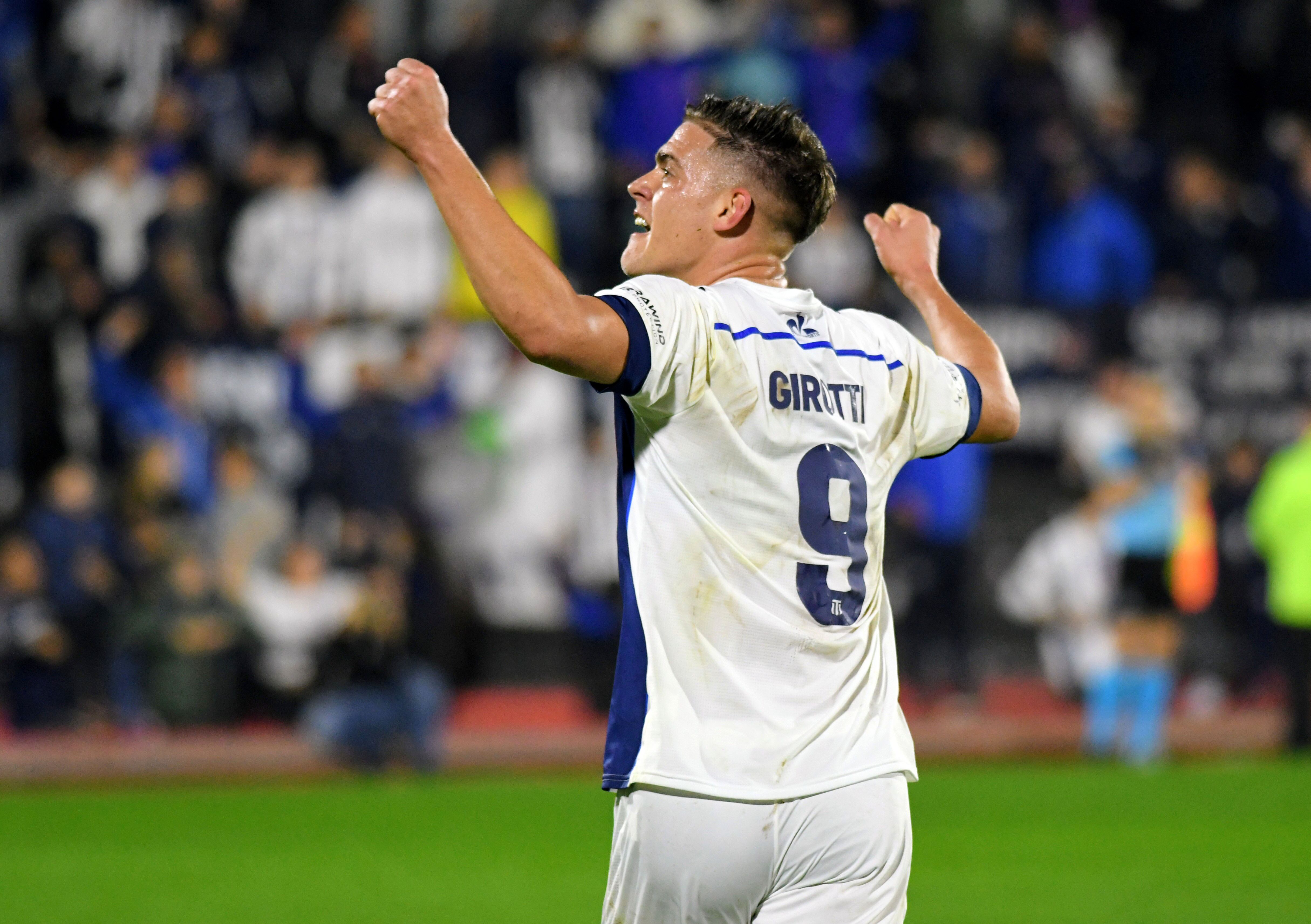 Federico Girotti marcó el 1-1 de Talleres ante Boca por la Copa Argentina. (Fotobaires)