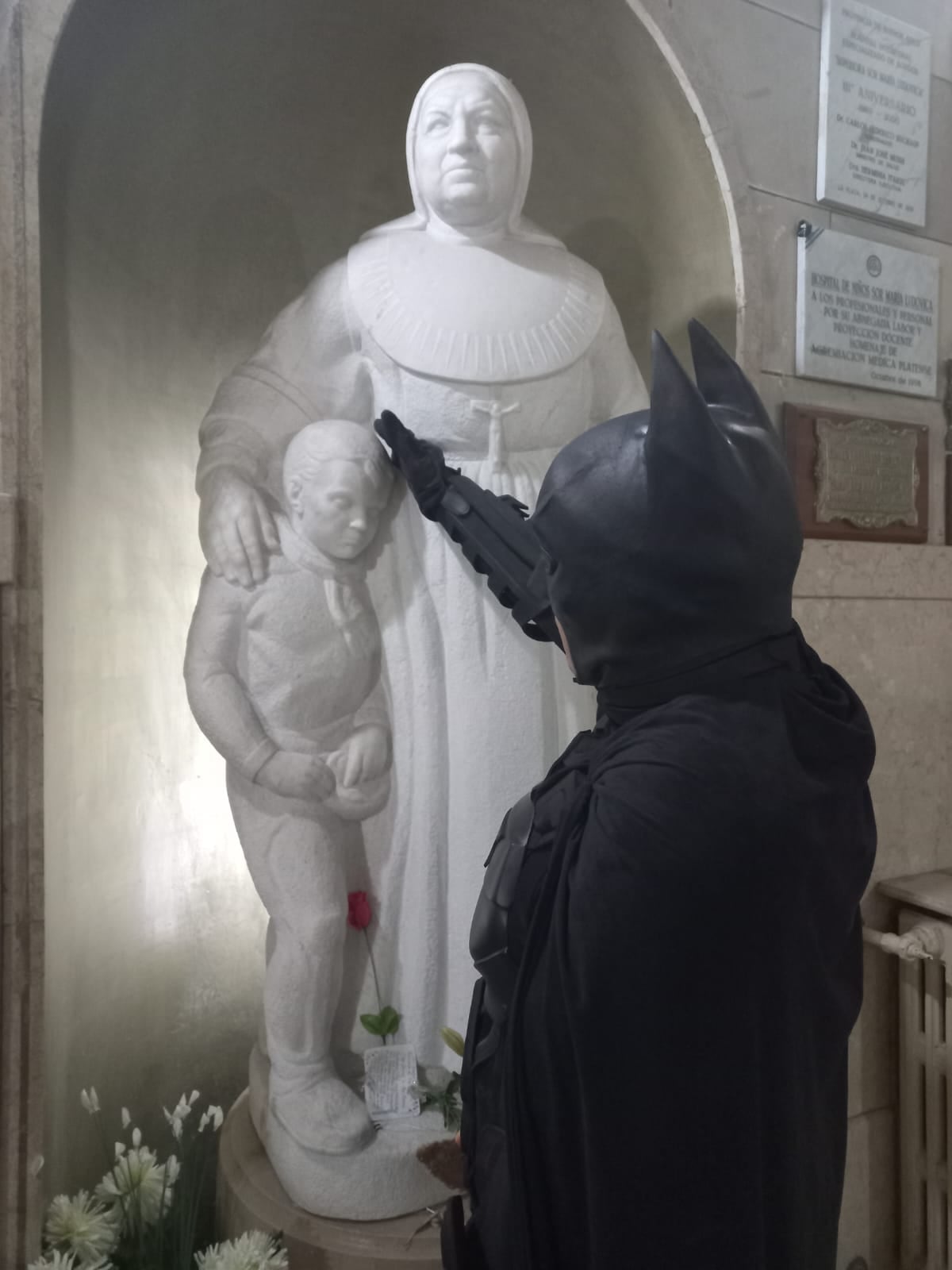 El Batman solidario de La Plata se puso el traje por última vez.