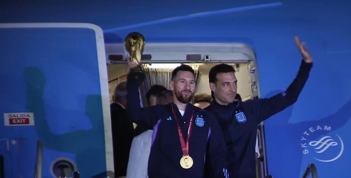 ¡Los campeones del mundo llegaron a la Argentina!