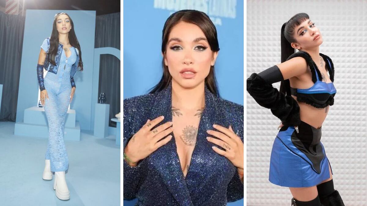 El azul es el color de María Becerra y estas fotos en microbikinis, tops y hasta delineado lo comprueban