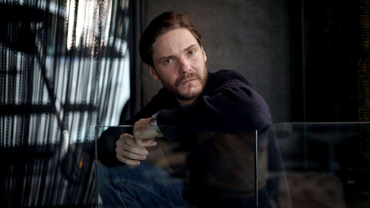 Daniel Brühl.