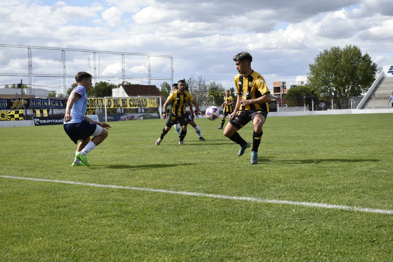 Así fue el último partido de Santamarina en la Primera Nacional