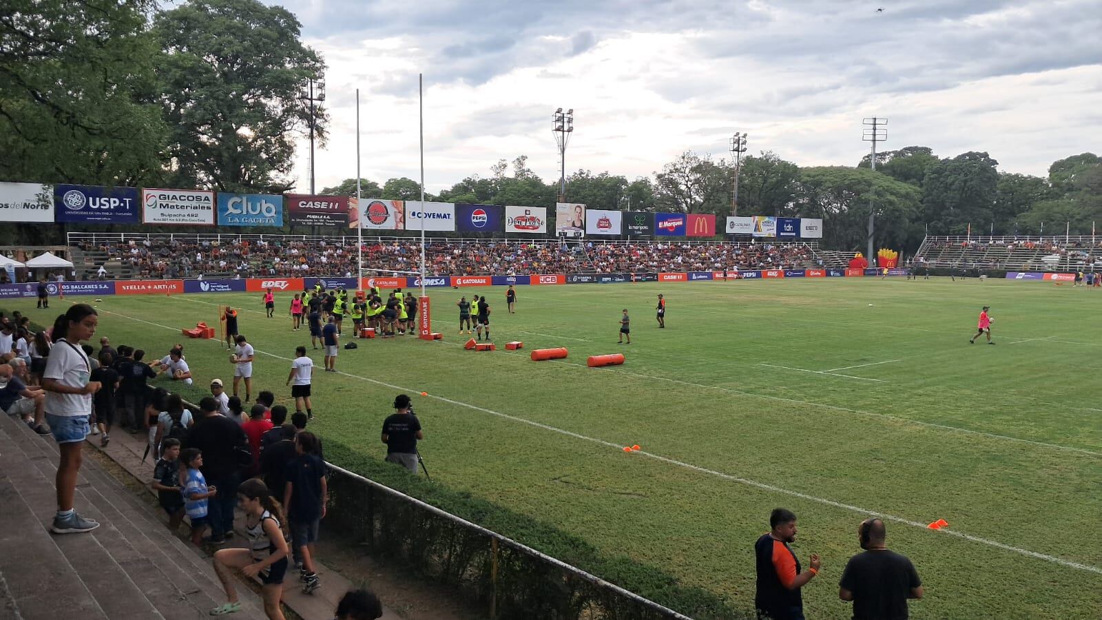 Estadio "Héctor 'Gallo' Cabrera" , del Lawn Tennis Club