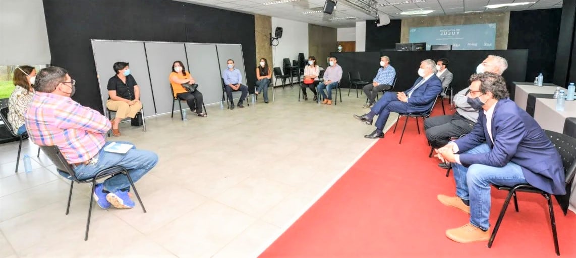 El Grupo quedó conformado por distintas áreas del Ministerio de Salud local, la empresa estatal Cannava y el Instituto de Seguros de Jujuy, junto al Colegio de Farmacéuticos, el Consejo de Bioquímicos y la Asociación Jujeña de Cannabis Medicinal.