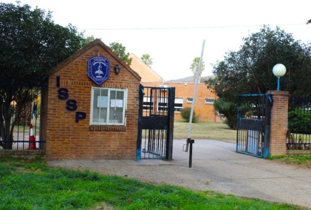 Escuela de Policías.