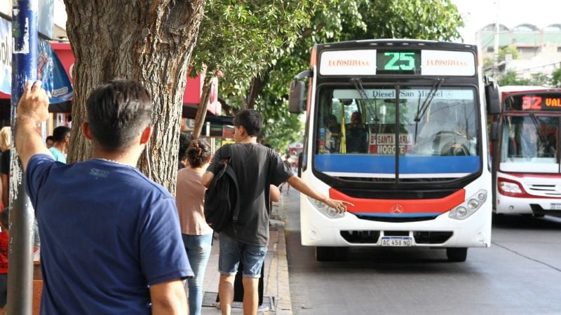 El gremio pide que se hagan cargo del aumento pactado. 