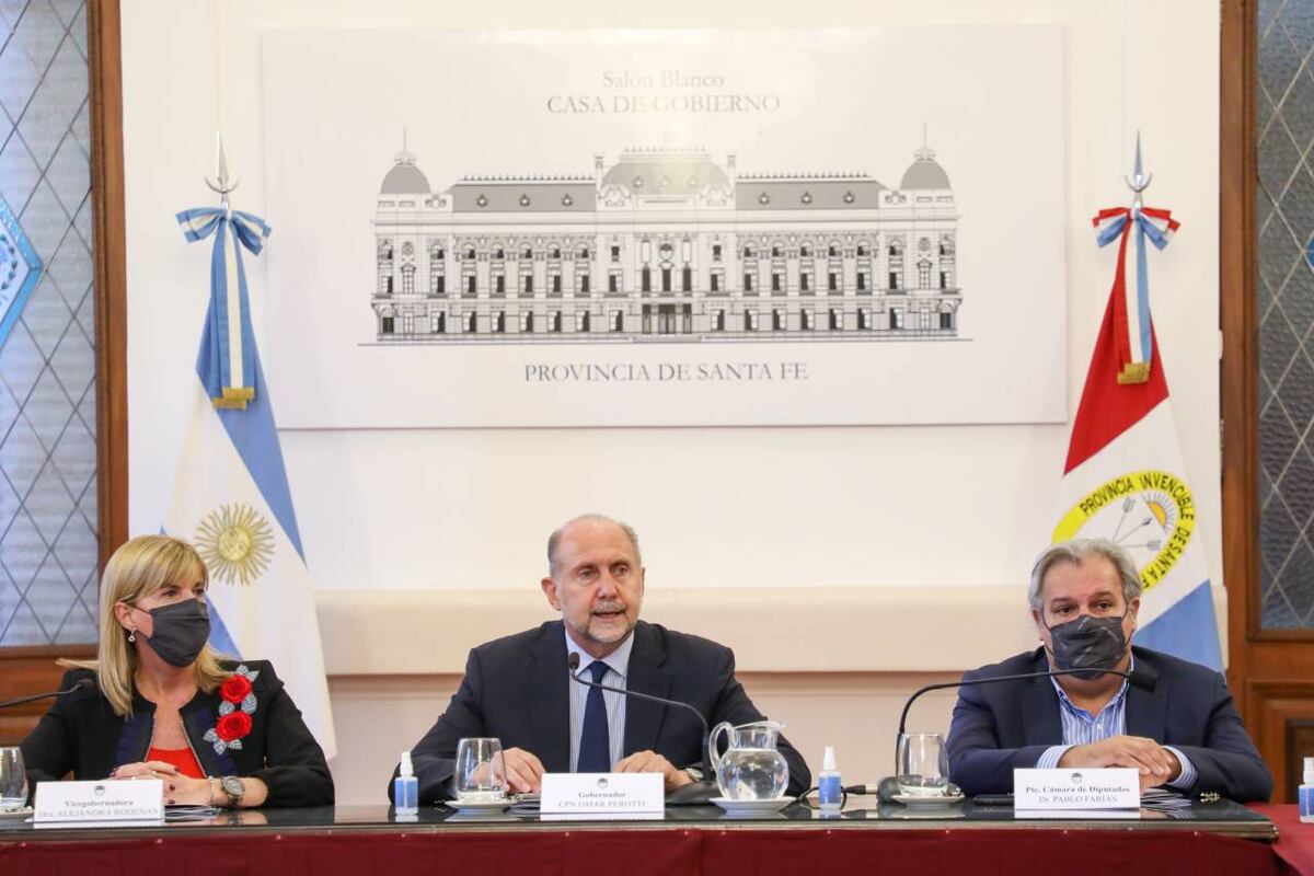 Espionaje ilegal en Santa Fe: el Gobierno avala por “completo” que investiguen