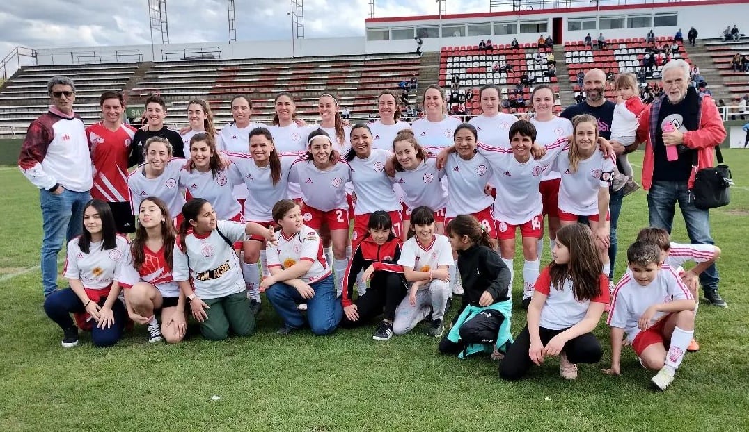 Huracán de Tres Arroyos cayó ante San José de San Luis y quedó eliminado