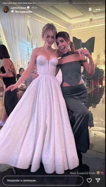 Camila Mayan en la boda de la amiga en común que tenía con su ex.