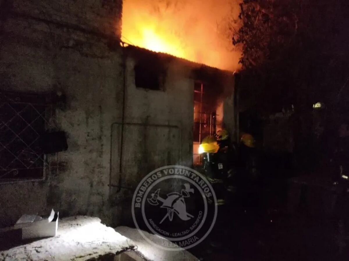 Villa María: quedaron en la calle después de un incendio y piden ayuda para poder salir adelante