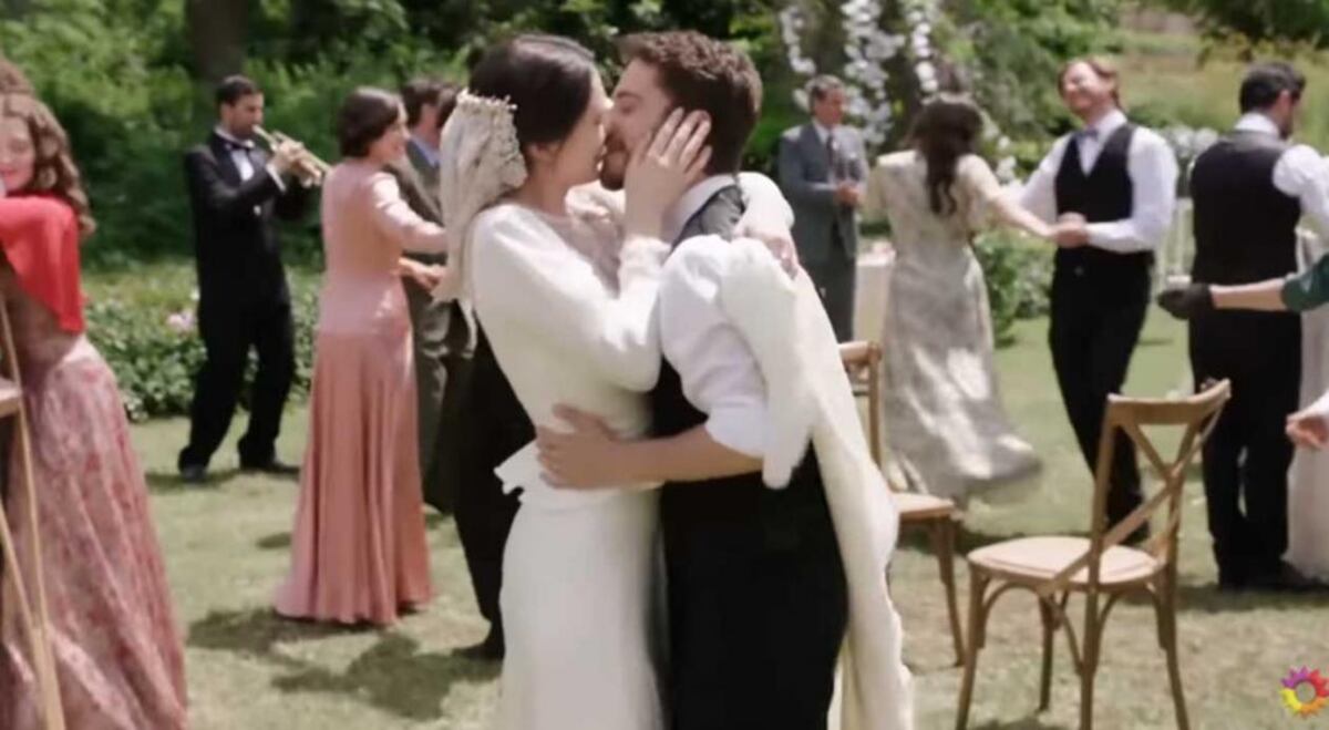 Llegó la segunda temporada de ATAV: todo lo que necesitás recordar de la historia