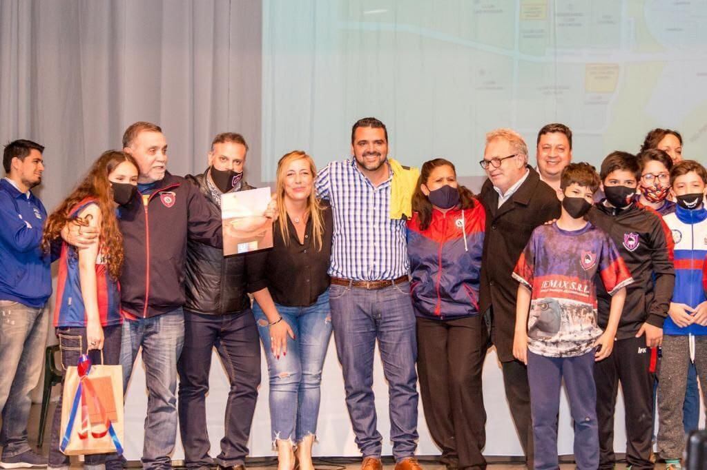 Los Cuervos del Fin del Mundo celebraron la decisión del Municipio.