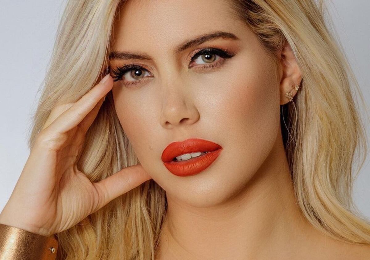 Wanda Nara publicó una foto subida de tono en la ducha y la comparan con una de la China Suárez