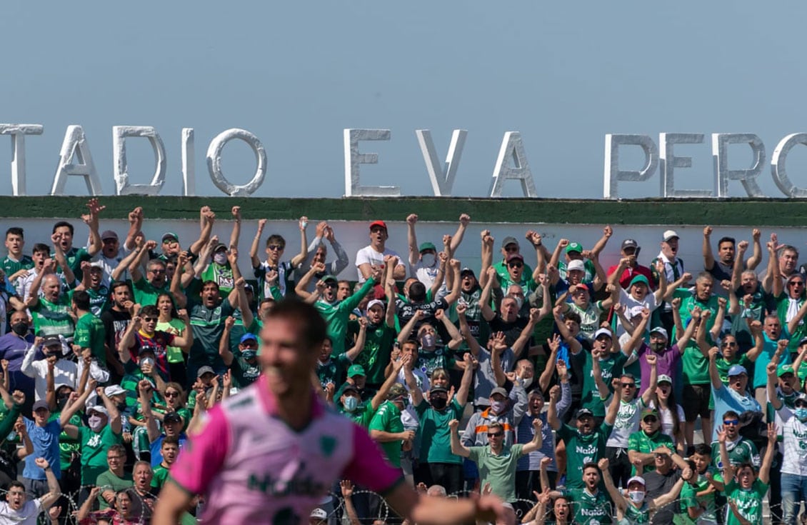 Belgrano y Claypole jugarán en el estadio de Sarmiento de Junín. (@CASarmientoOf)