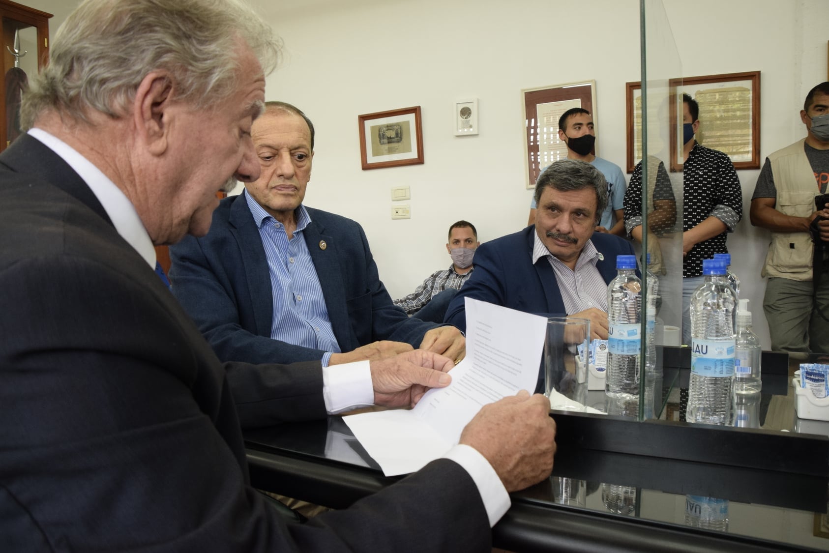 “Estamos convencidos de que el único camino para el desarrollo de las provincias del NOA es la integración regional", dijo el vicegobernador Marocco durante la reunión en la UNSa.