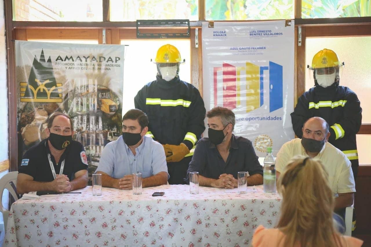 Bomberos Voluntarios de Eldorado recibieron equipamientos nuevos