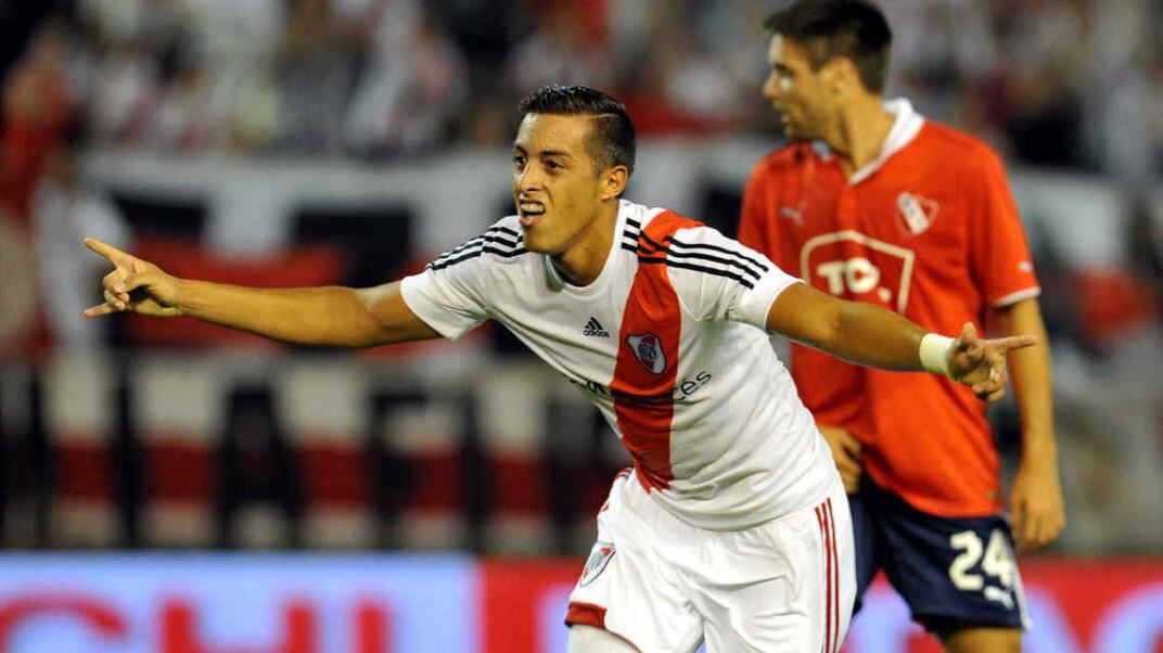 Funes Mori haciendo goles para River Plate. Télam