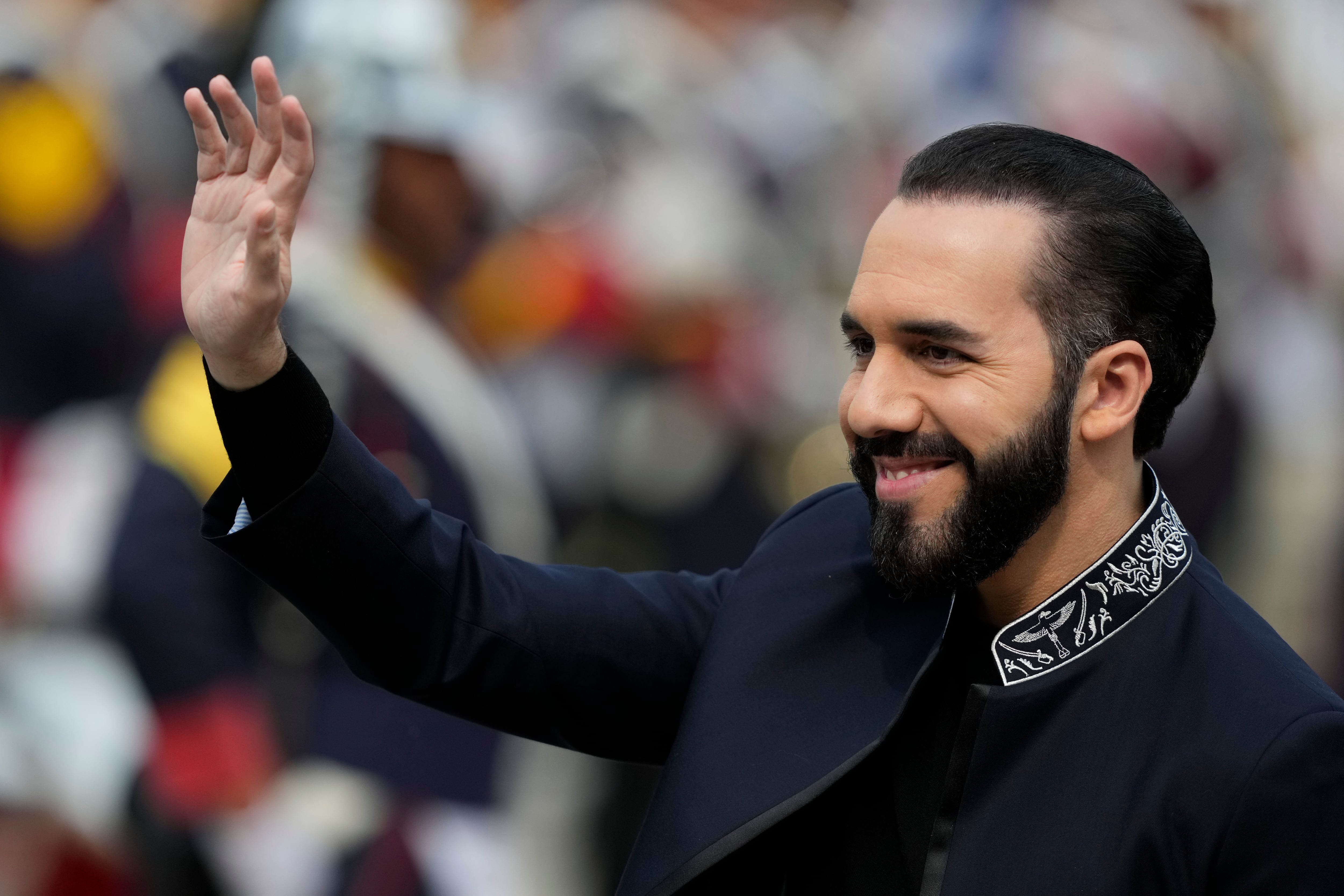 El presidente de El Salvador, Nayib Bukele, también hizo alusión a la cartera azul. (Foto: AP)