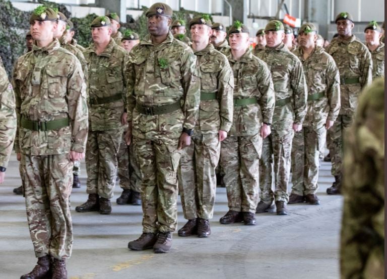 Segunda Compañía de la Guardia Irlandesa desplegados en Malvinas.