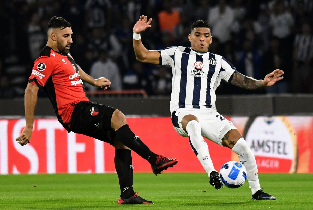 Sensible baja en la defensa de Talleres para la Liga Profesional 2023