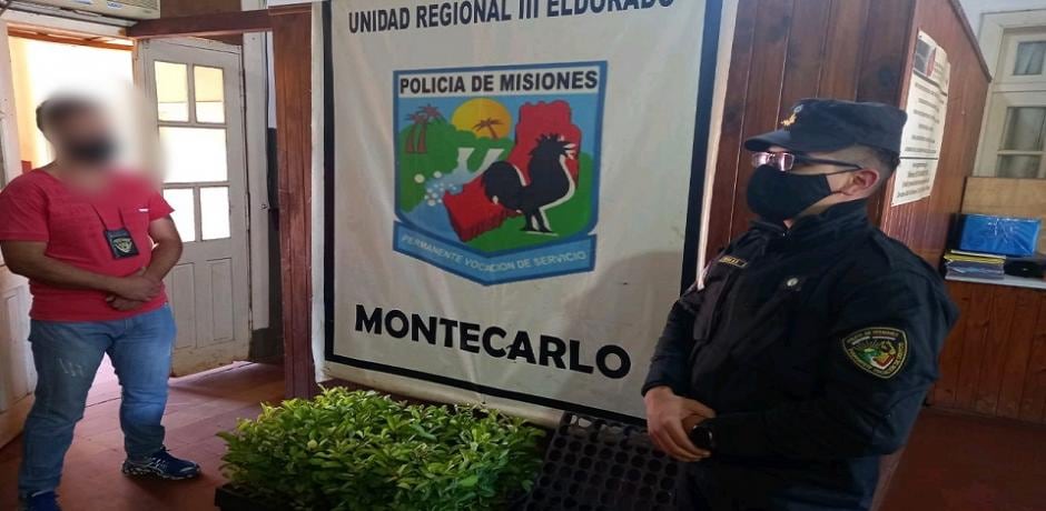 Colonia Laharrague: recuperan plantines de yerba. Policía de Misiones