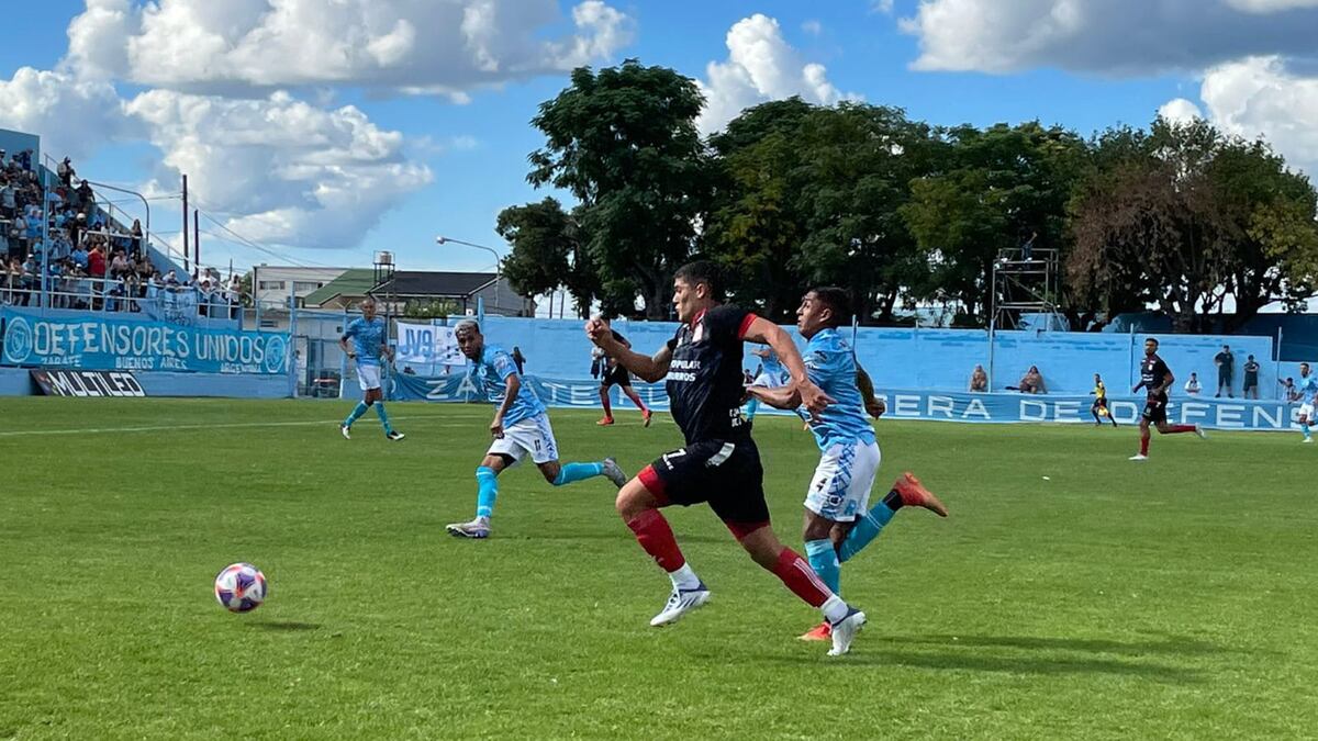 San Martín perdió con CADU y rescindió el contrato con el director técnico Iván Delfino