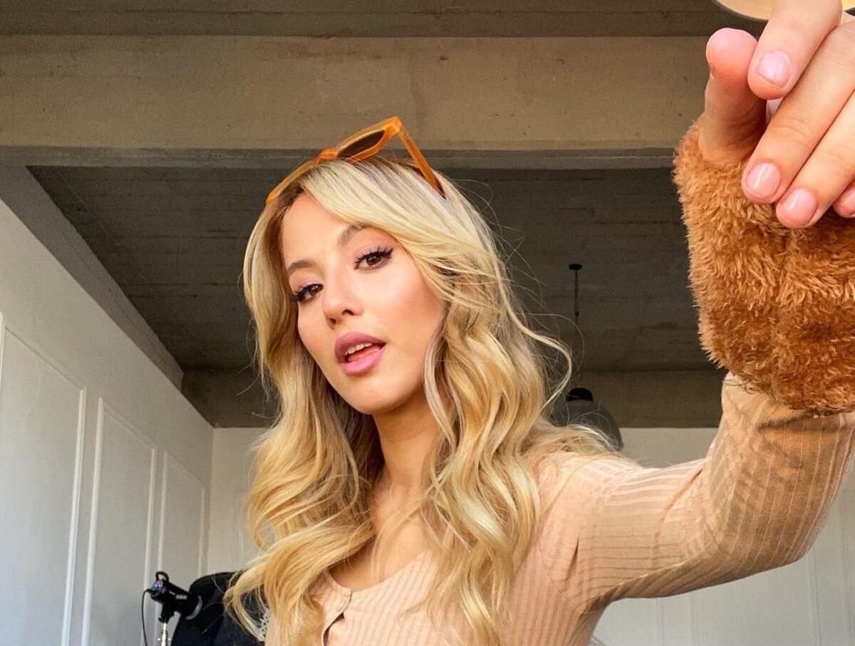 Flor Vigna debutó en la música con un videoclip junto a Luciano Castro