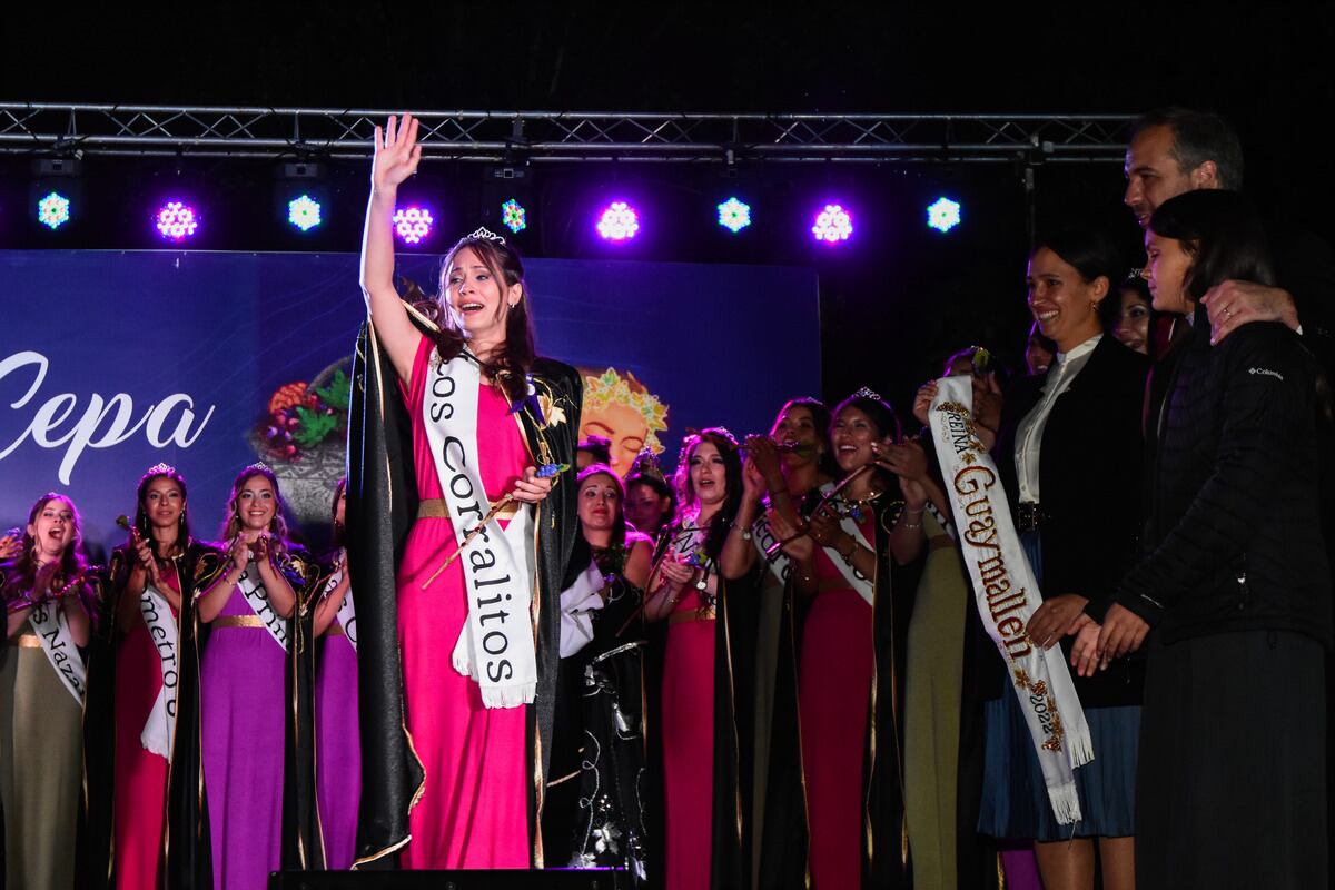 Guaymallén eligió a Julieta Lonigro como su reina, sin el aval del municipio. (foto: Mariana Villa / Los Andes)