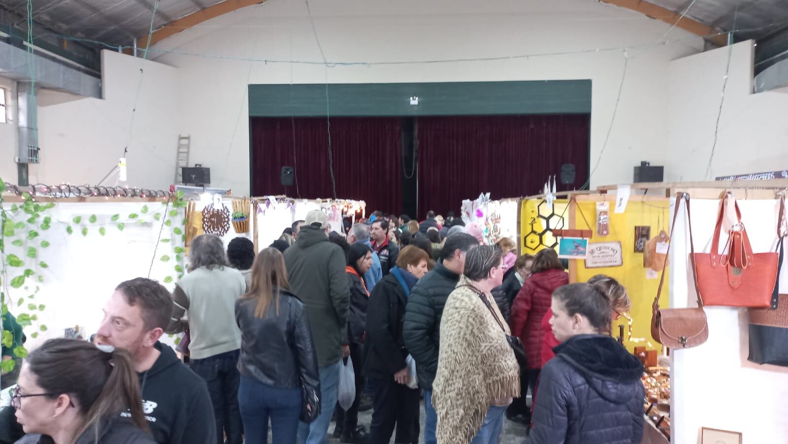 Feria de Artesanos Tres Arroyos