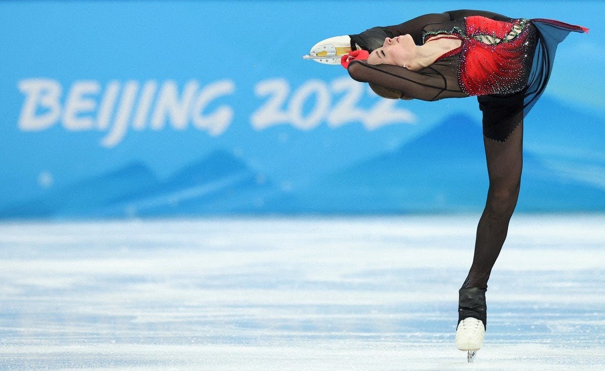 Kamila Valieva logró hacer el primer salto cuádruple de la historia del patinaje artística femenina.