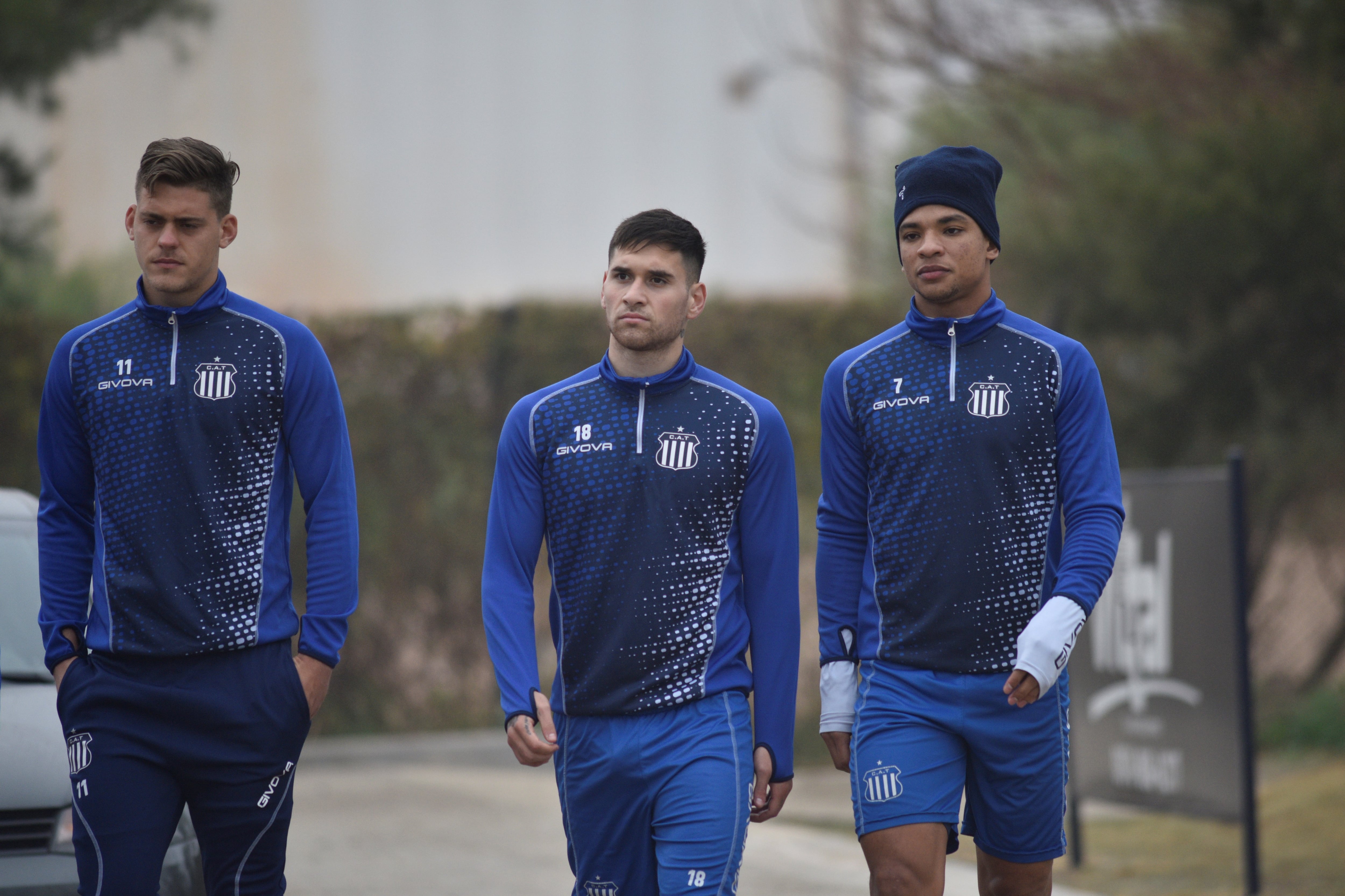 Federico Girotti, Rodrigo Villagra y Diego Valoyes, tres jugadores clave en el Talleres que ahora está focalizado en Vélez. (Ramiro Pereyra)